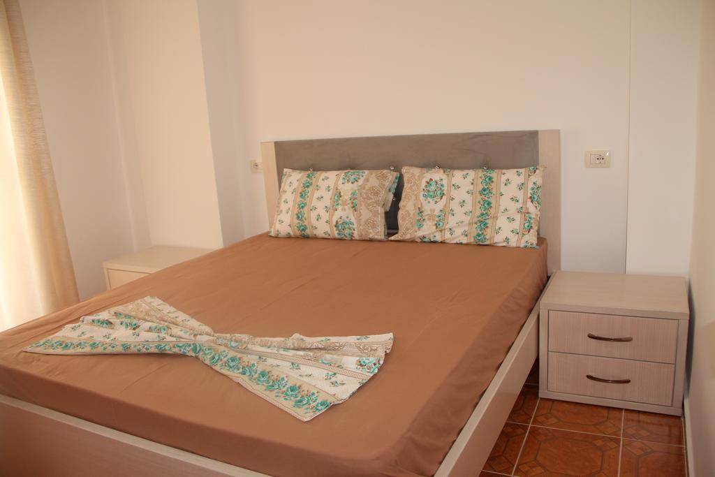 Kristi Apartments Sarandë 外观 照片